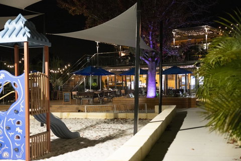 Karrinyup Waters Resort - Australian Directory 13