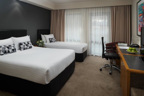 Esplanade Hotel Fremantle - By Rydges - Australian Directory 32