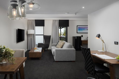 Esplanade Hotel Fremantle - By Rydges - Australian Directory 6