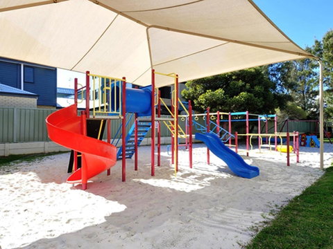 Mandurah Family Resort - Australian Directory 32