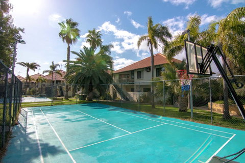 Mandurah Family Resort - Australian Directory 29