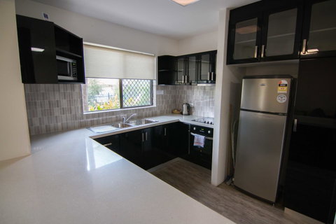 Mandurah Family Resort - Australian Directory 33