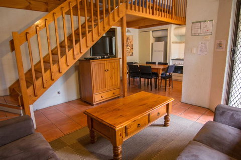 Mandurah Family Resort - Australian Directory 42