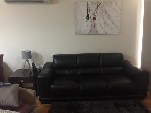 Parklane Apartments - Australian Directory 2