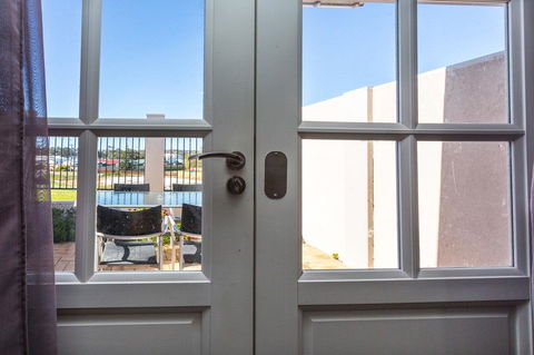 Country Comfort Amity Motel - Australian Directory 32