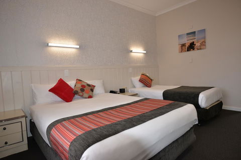 Country Comfort Amity Motel - Australian Directory 25