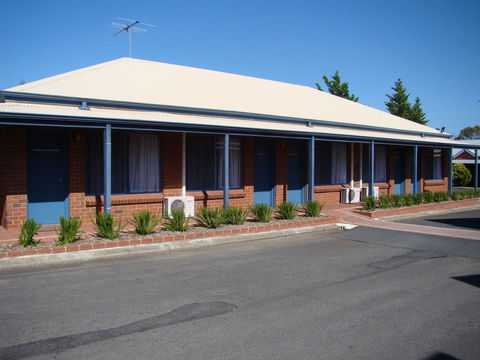 Dunsborough Central Motel - Australian Directory 36