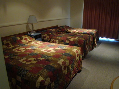 Dunsborough Central Motel - Australian Directory 18