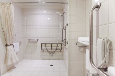 Duxton Hotel Perth - Australian Directory 4