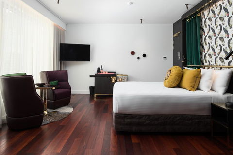 QT Perth - Australian Directory 9