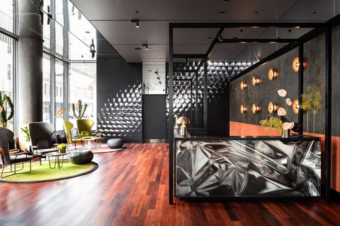 QT Perth - Australian Directory 11