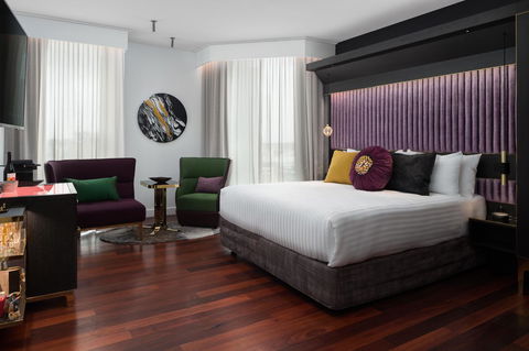QT Perth - Australian Directory 25