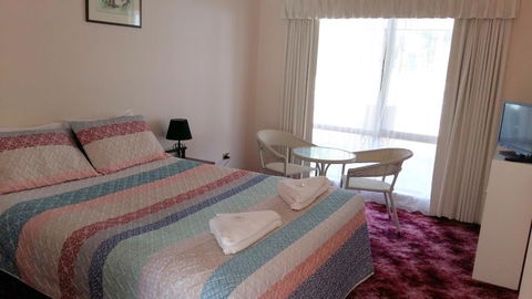 Rayanne Homestead - Australian Directory 11