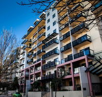 Apartments on Mounts Bay - Australian Directory
