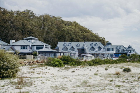 Anchorage Port Stephens - Australian Directory 4