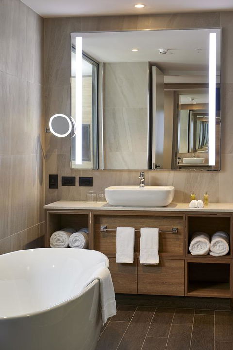 Doubletree By Hilton Perth Northbridge - Australian Directory 17
