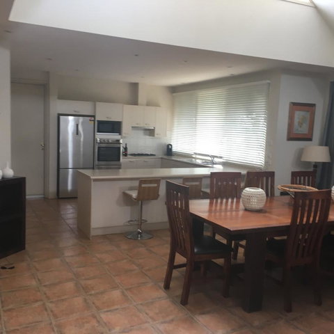 Grapevines Boutique Accommodation - Australian Directory 3