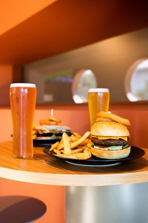 Pan Pacific Perth - Australian Directory 39