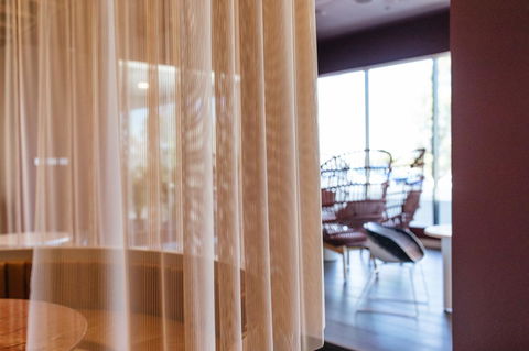 Pan Pacific Perth - Australian Directory 32