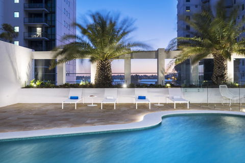 Pan Pacific Perth - Australian Directory 14