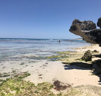 The Compass Beach House - Australian Directory