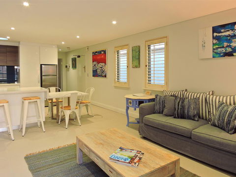 Seashells Scarborough - Australian Directory 4
