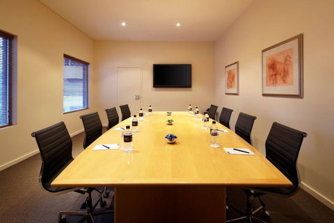 Residence On Langley Park - Australian Directory 21