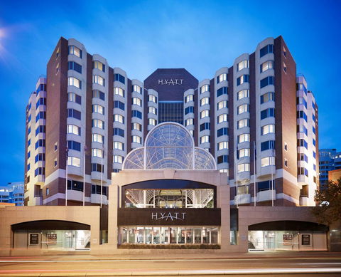 Residence On Langley Park - Australian Directory 1