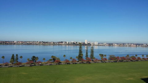 Crowne Plaza Perth, An IHG Hotel - Australian Directory 7