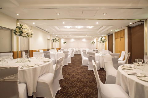 Crowne Plaza Perth, An IHG Hotel - Australian Directory 30