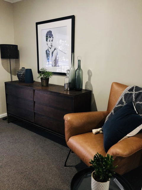 West Beach Lagoon 220 Stylish And Cozy - Australian Directory 10