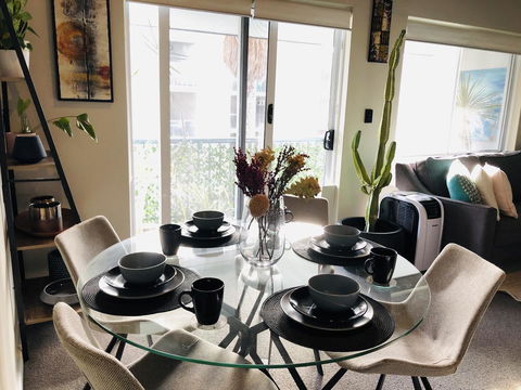 West Beach Lagoon 220 Stylish And Cozy - Australian Directory 9