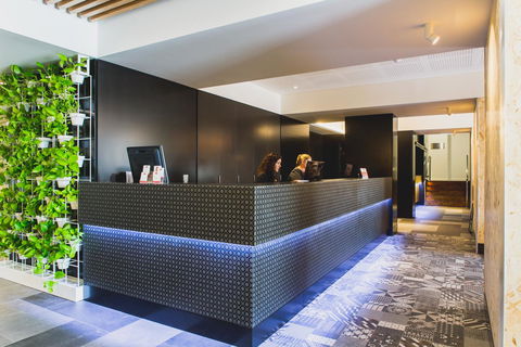 Metro Hotel Perth - Australian Directory 10