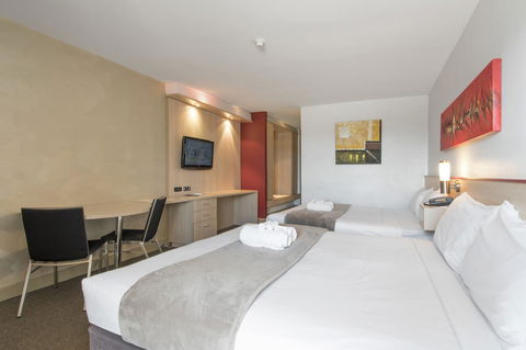 Metro Hotel Perth - Australian Directory 24