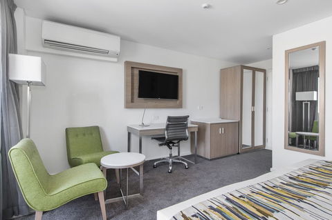 Metro Hotel Perth - Australian Directory 20