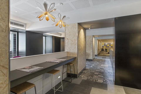 Metro Hotel Perth - Australian Directory 13