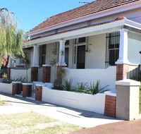Captain's Heritage Cottage - Australian Directory