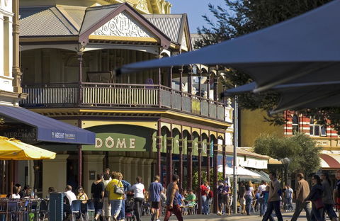 Captain\'s Heritage Cottage - Central Fremantle 2 Bedroom Historic Cottage - Australian Directory 20