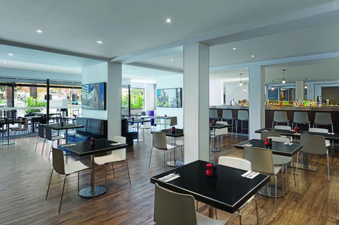 Mercure Perth On Hay - Australian Directory 5