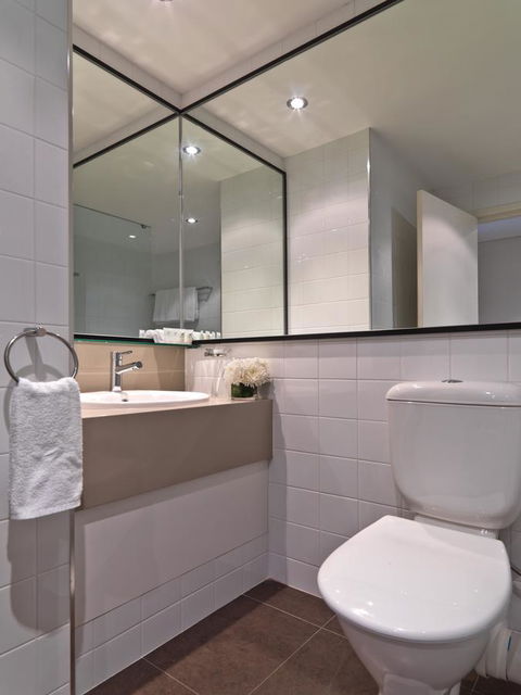 Mercure Perth On Hay - Australian Directory 7