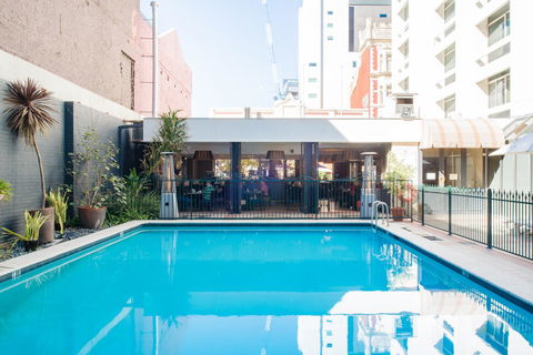 Seasons Of Perth - Australian Directory 19