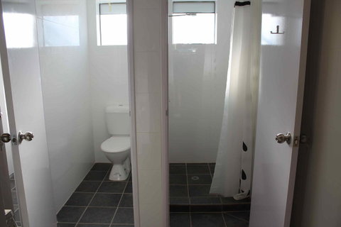 Quokka Backpackers Hostel Perth - Note - Valid Passport Required To Check In - Australian Directory 44