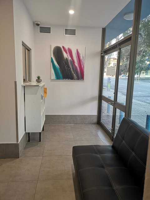 Quokka Backpackers Hostel Perth - Note - Valid Passport Required To Check In - Australian Directory 20