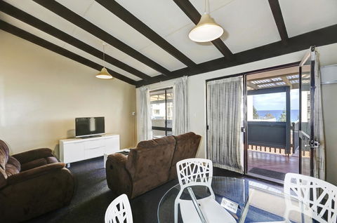 West Beach Lagoon 123 - Location & Views!!! - Australian Directory 11