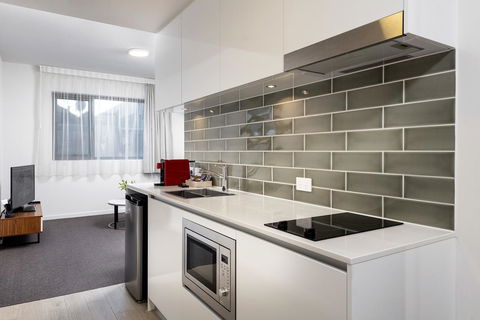 Ramada By Wyndham VetroBlu Scarborough Beach - Australian Directory 12