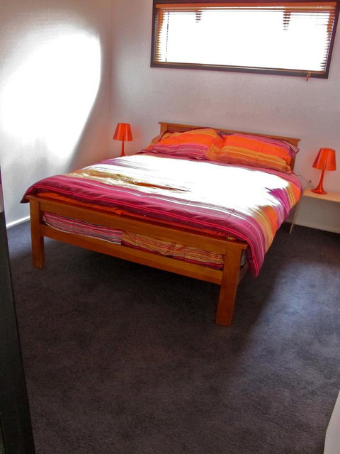 Pendeli Beach House - Australian Directory 6
