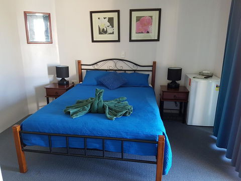 The Heights Bed & Breakfast - Australian Directory 9
