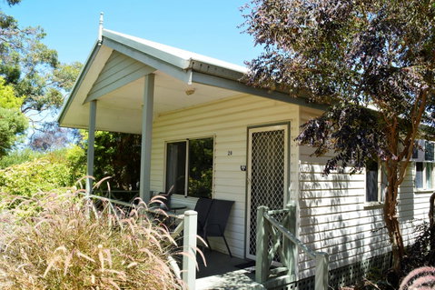 Discovery Parks - Perth Airport - Australian Directory 20