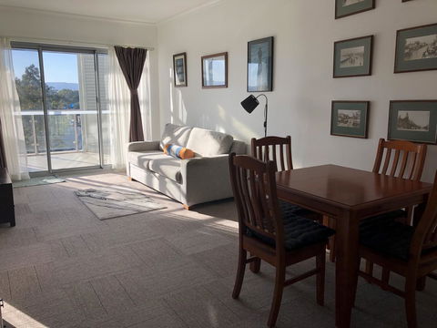 Morisset Serviced Apartments - Australian Directory 1