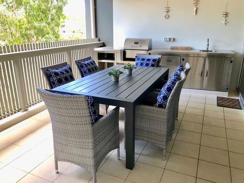 East On Byron - Australian Directory 31